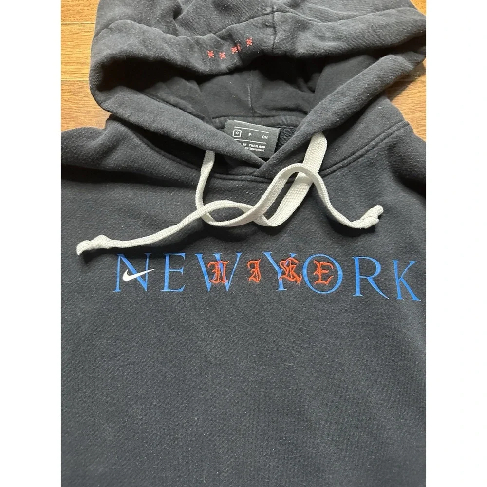 Nike Heritage New York NYC Sweatshirt Marathon Hoodie CT3865-010 Men‎ Sz Small